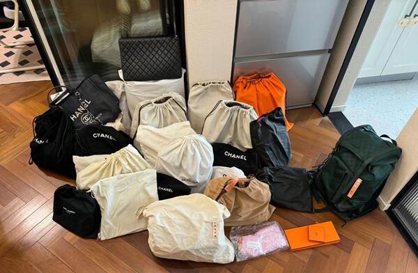 和平区回收奢侈品衣服.jpg